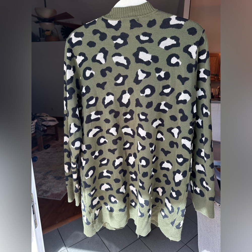 Leopard sweater - Picture 3 of 3